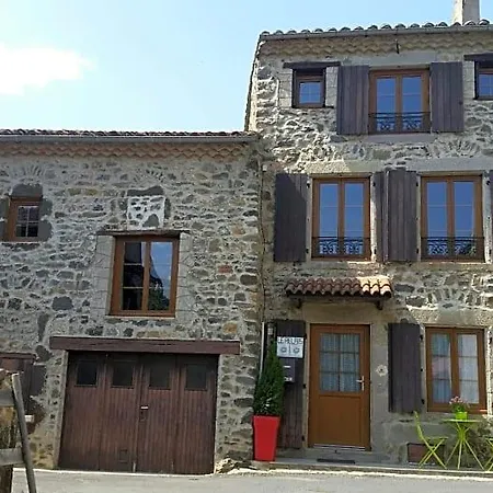 Le Relais Nocleg ze śniadaniem Lavoûte-Chilhac