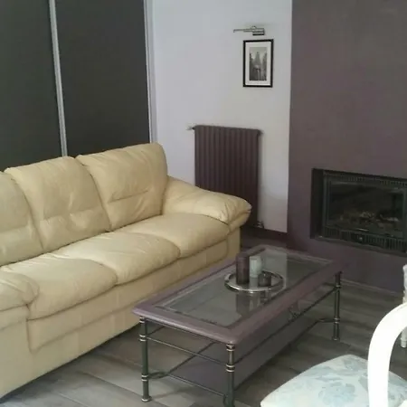 Nocleg ze śniadaniem Le Relais Lavoûte-Chilhac