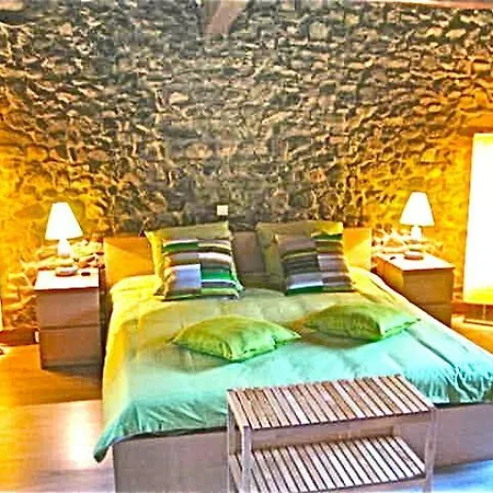 Nocleg ze śniadaniem Le Relais 3*